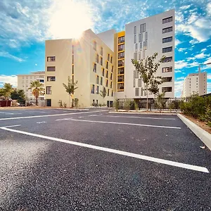  Hotel Parme Etape France